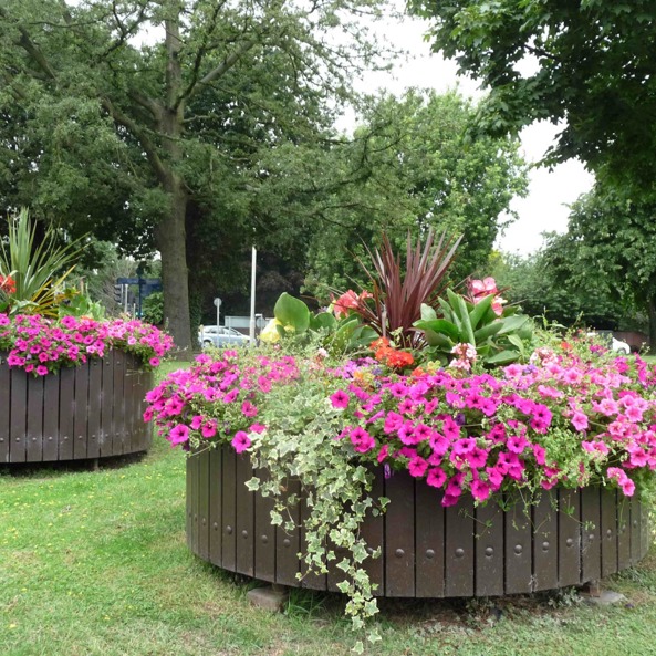 Ashby Road Roundabout L Large